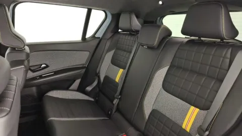 Car image 26