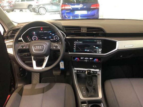 Audi Q3 35 TDI quattro S tronic Business 110 kW image number 5