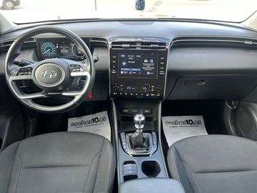 Car image 9