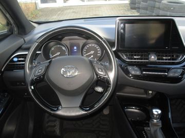 Car image 13