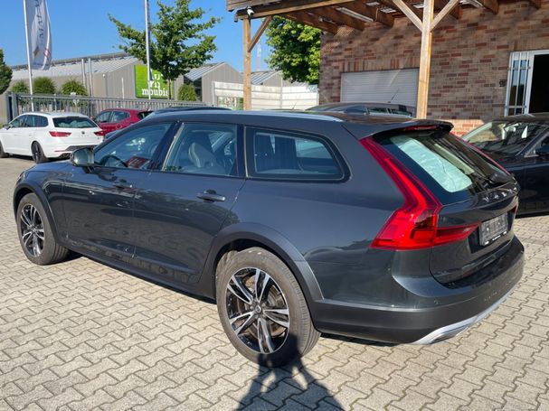 Volvo V90 Cross Country AWD Pro 173 kW image number 7