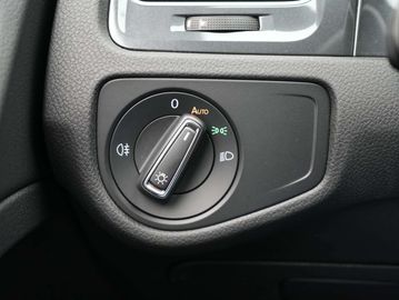 Car image 31