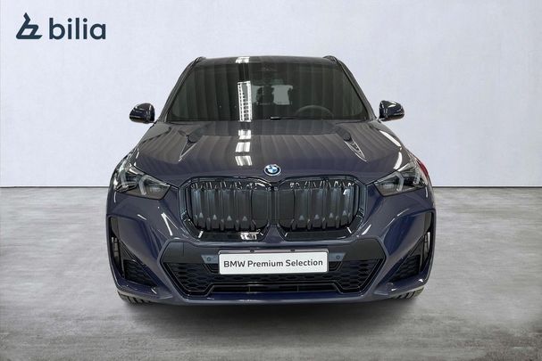 BMW iX1 xDrive30 M Sport 230 kW image number 2