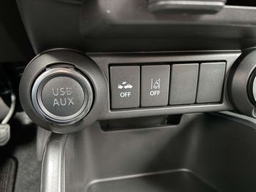 Car image 26