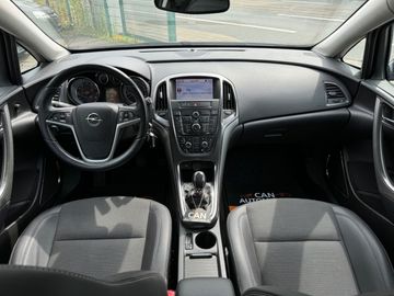 Car image 15