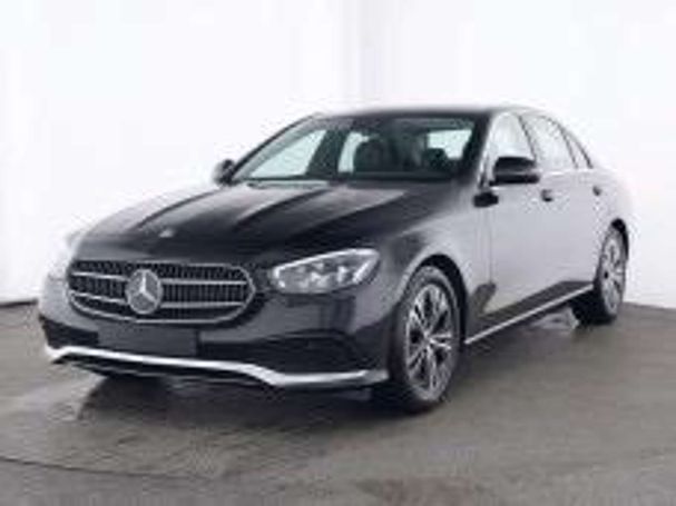 Mercedes-Benz E 220 147 kW image number 1