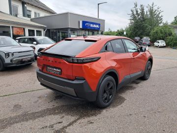 Car image 5