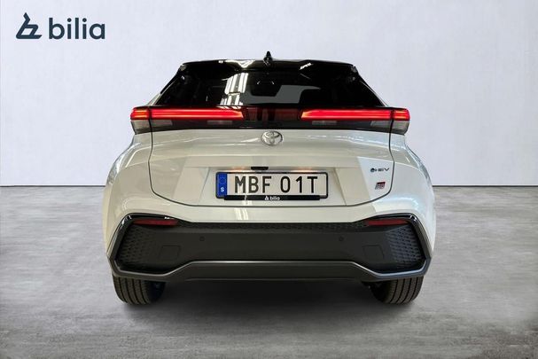 Toyota C-HR Hybrid AWD 147 kW image number 2