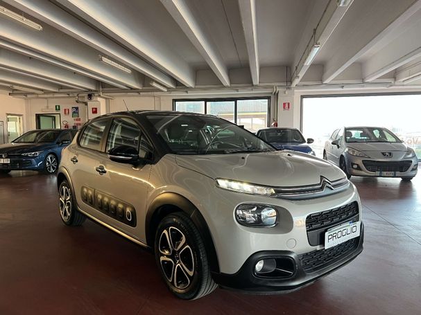 Citroen C3 Pure Tech S&S SHINE 61 kW image number 2