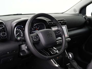 Car image 33