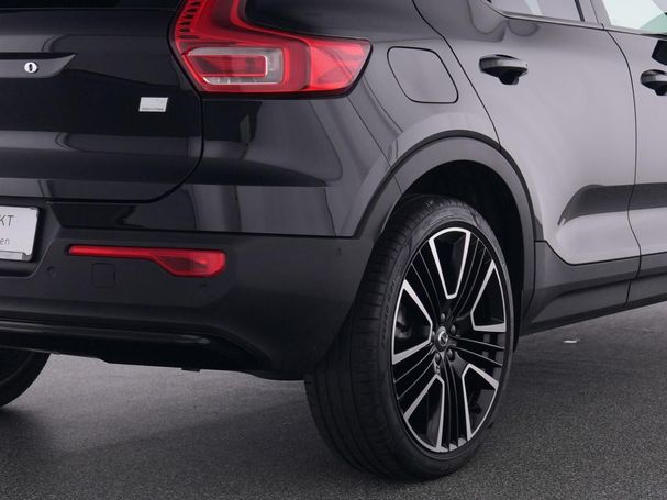 Volvo XC40 Plug-in Hybrid T4 Ultimate Dark 155 kW image number 11