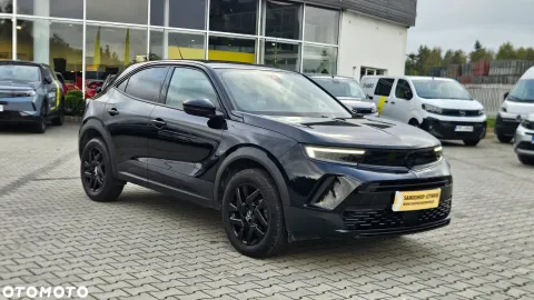 Car image 23