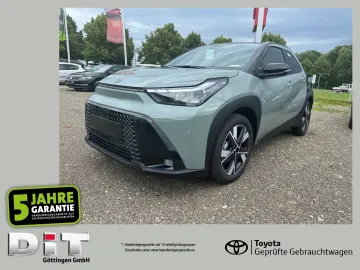 Car image 2