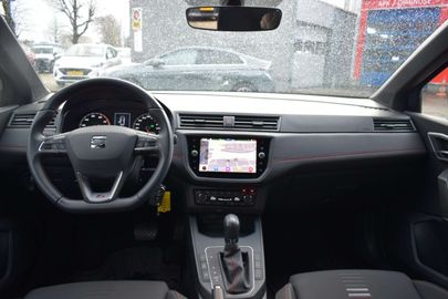 Car image 28