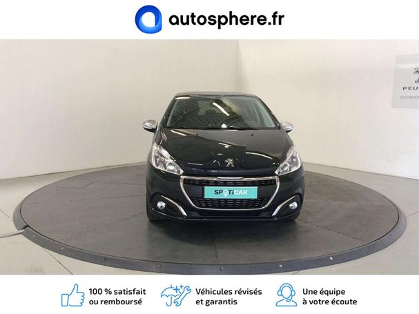 Peugeot 208 PureTech 110 S&S EAT6 Allure 82 kW image number 2