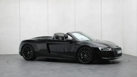 Car image 32