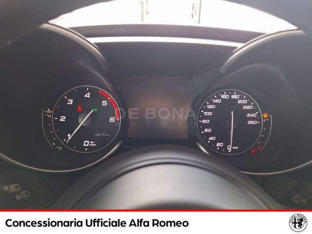 Alfa Romeo Giulia 2.2 118 kW image number 11