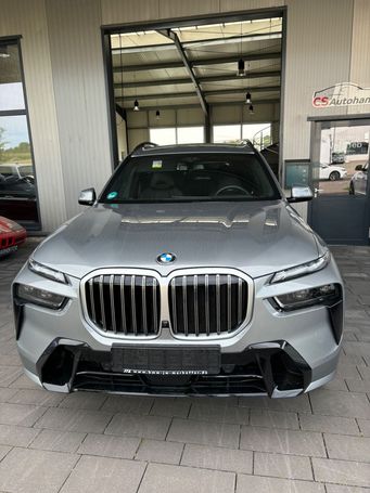 BMW X7 M Sport xDrive 259 kW image number 3