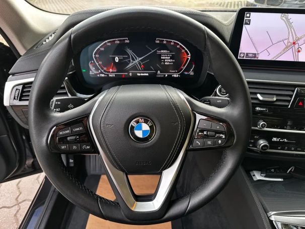 BMW 518d 110 kW image number 26