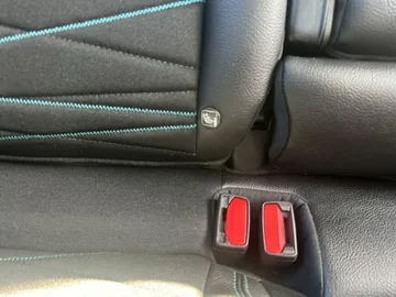 Car image 29