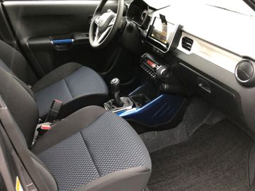 Car image 14