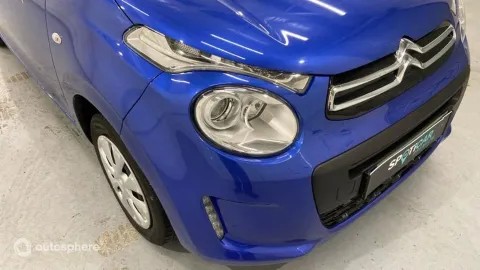 Car image 20