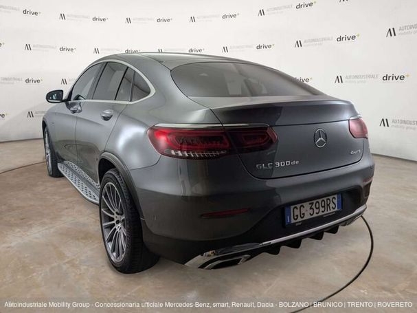 Mercedes-Benz GLC 300 de 4Matic 225 kW image number 4