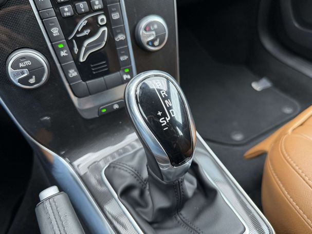 Volvo V40 T2 90 kW image number 31