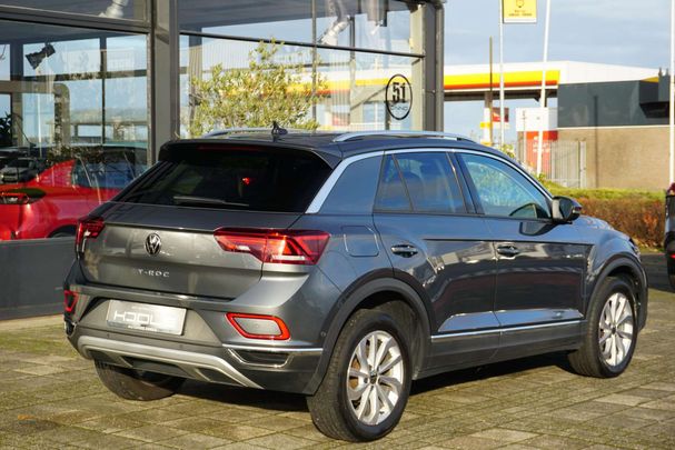 Volkswagen T-Roc 1.5 TSI Style DSG 110 kW image number 2