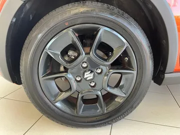 Car image 22