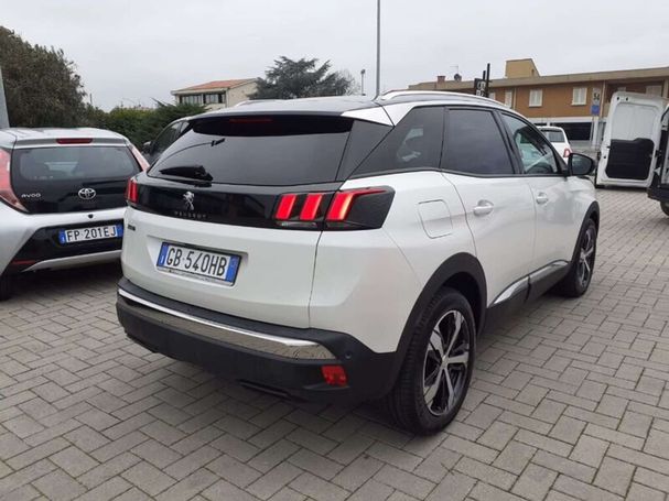 Peugeot 3008 BlueHDi 130 S&S Allure 96 kW image number 4