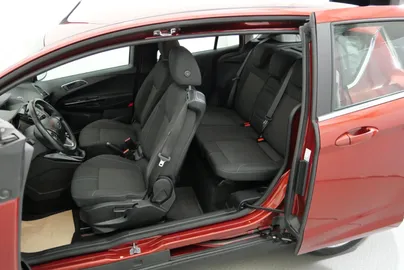 Car image 21