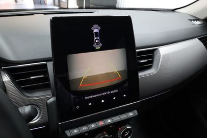 Car image 26