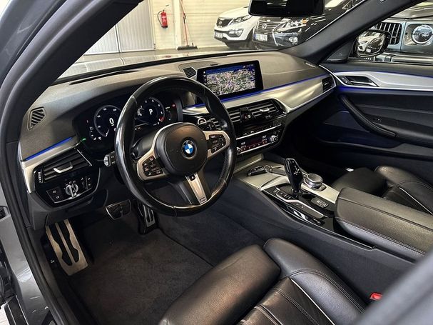 BMW 520d Touring xDrive 141 kW image number 7