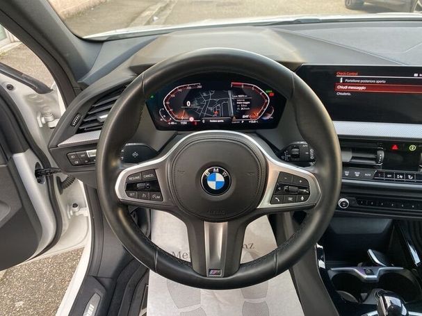 BMW 118i 100 kW image number 15