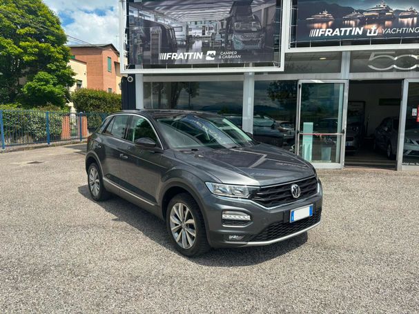 Volkswagen T-Roc 1.0 TSI Style 85 kW image number 2