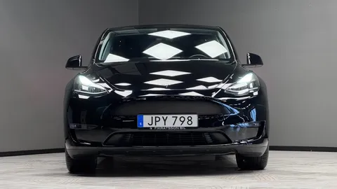 Car image 22