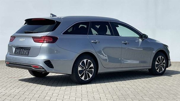 Kia Ceed Sportswagon 1.5 T-GDI 103 kW image number 2