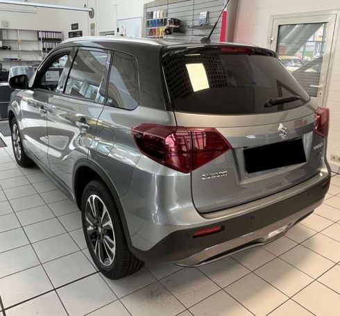 Suzuki Vitara 1.5 Hybrid Allgrip 85 kW image number 6