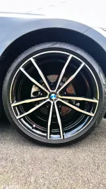 Car image 40