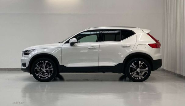 Volvo XC40 T5 143 kW image number 5