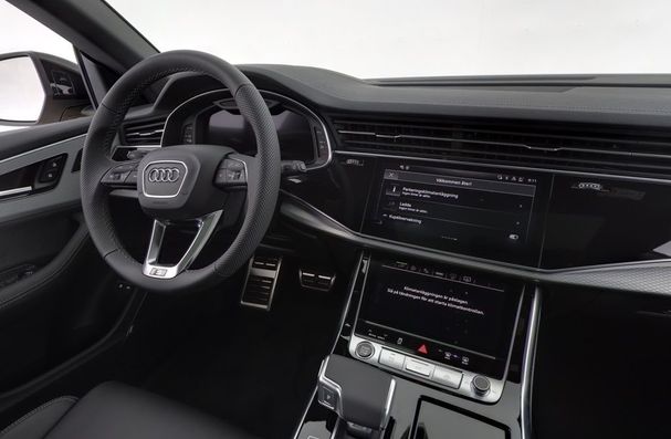 Audi Q8 60 TFSI quattro S-line 280 kW image number 7