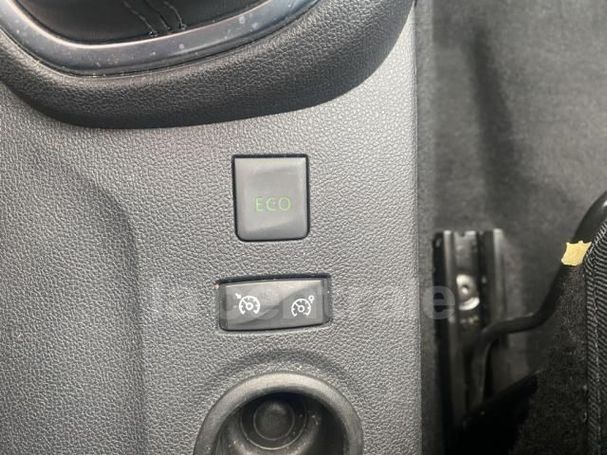 Renault Captur TCe 90 INTENS 66 kW image number 24