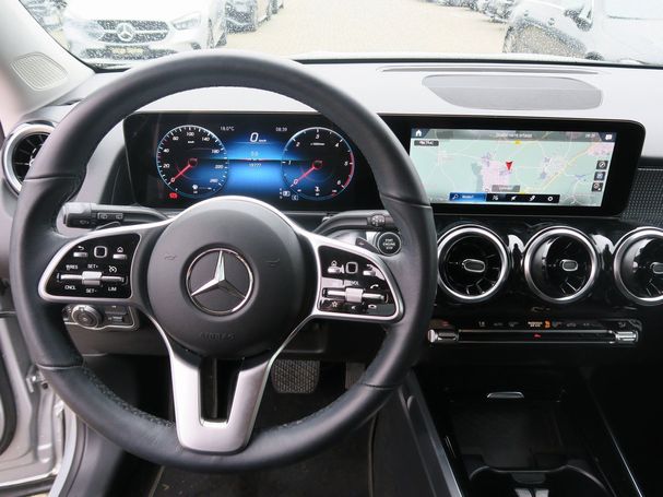 Mercedes-Benz GLB 180 d 85 kW image number 11