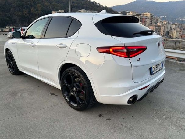 Alfa Romeo Stelvio 2.2 Q4 154 kW image number 4