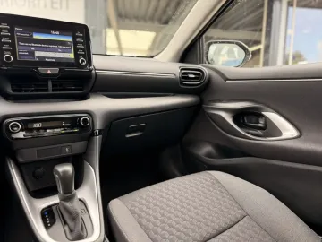 Car image 22