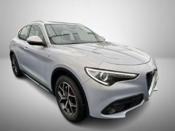 Alfa Romeo Stelvio 2.2 Diesel AT8 Q4 154 kW image number 2