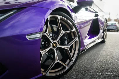 Car image 26