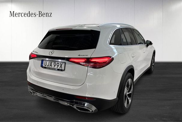 Mercedes-Benz GLC 300 de 4Matic 245 kW image number 3