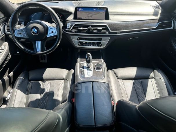 BMW 745e M Sport 290 kW image number 24